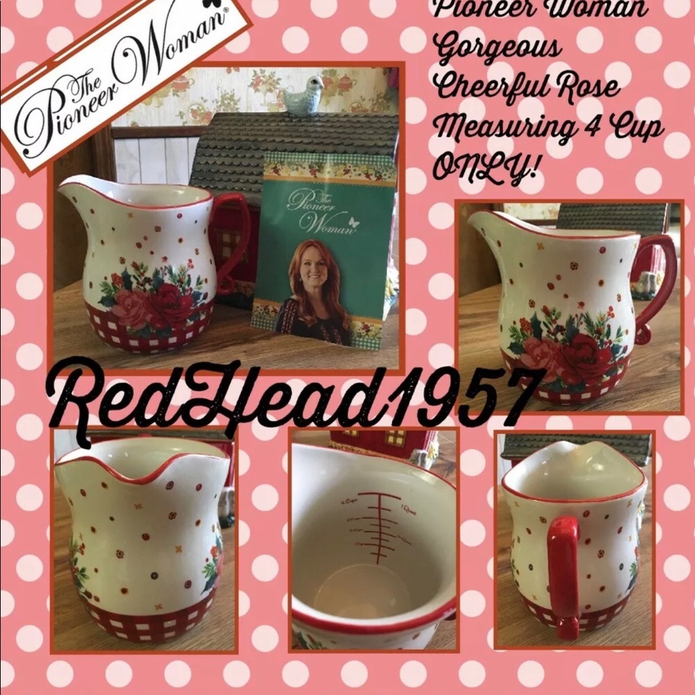 HTF! The Pioneer Woman Christmas Holiday Cheerful Rose Pitcher Christmas NWOT!